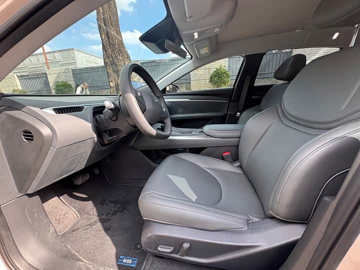 Фото 7 - XPeng Mona M03