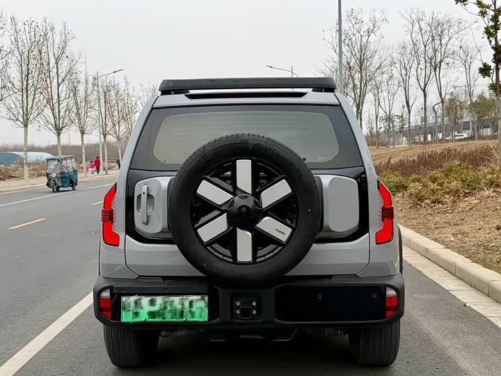 Фото 9 - Changan Deepal G318