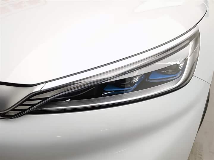 Фото 7 - BYD Yuan Plus