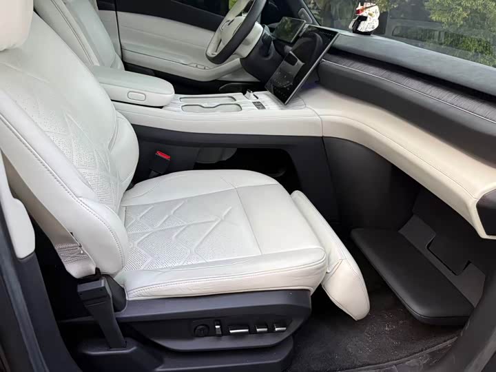 Фото 9 - Nio ES7