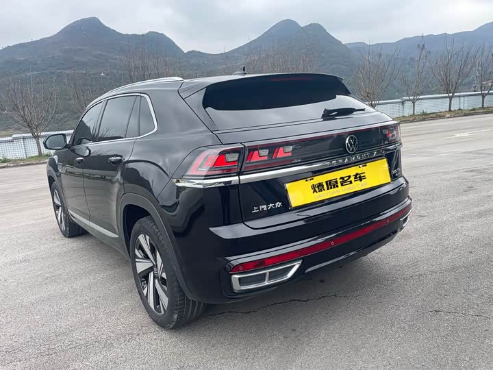 Фото 2 - Volkswagen Teramont X