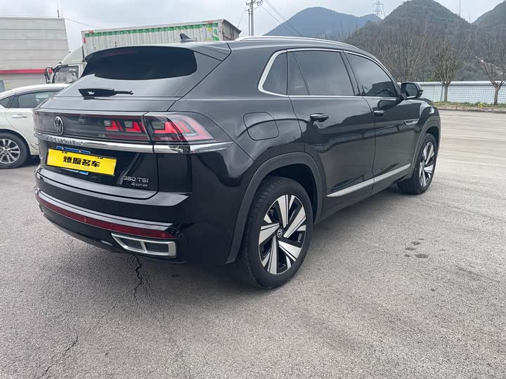 Фото 3 - Volkswagen Teramont X