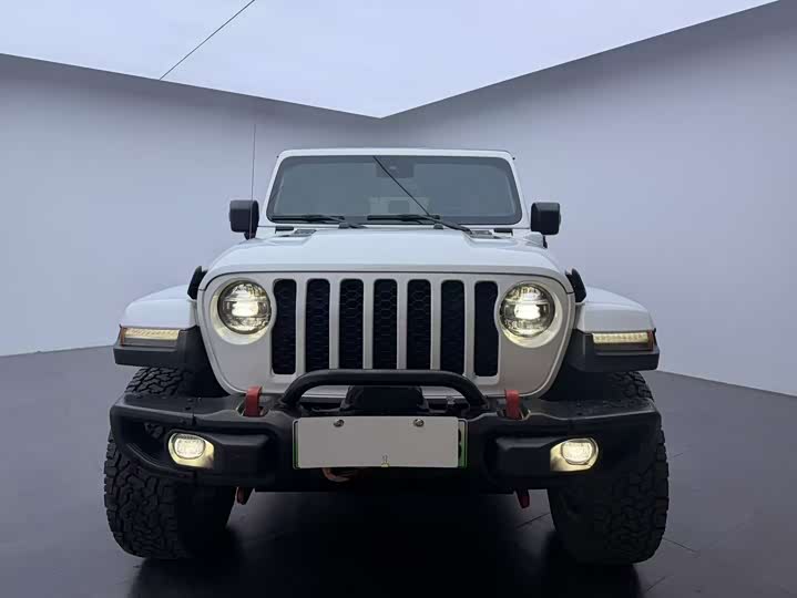 Фото 2 - Jeep Wrangler Hybrid
