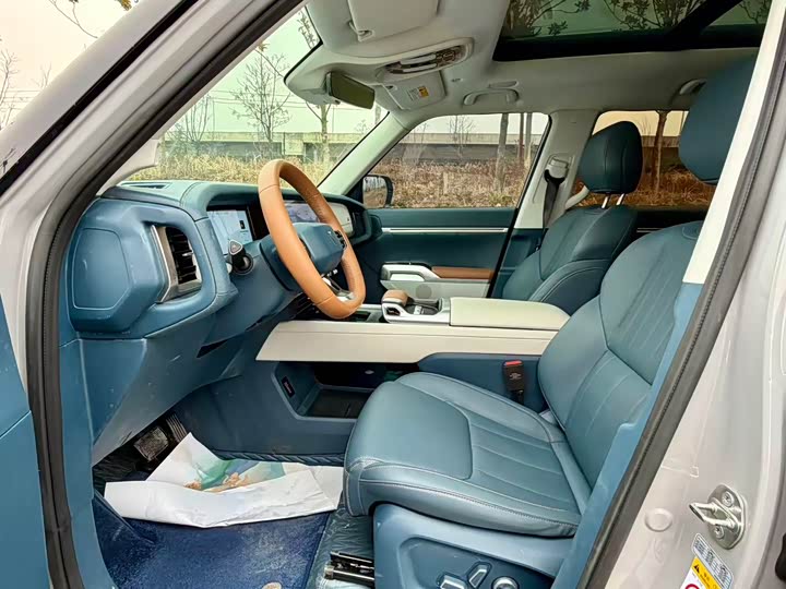 Фото 5 - Changan Deepal G318