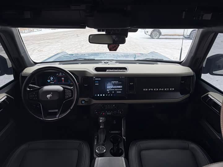 Фото 5 - Ford Bronco