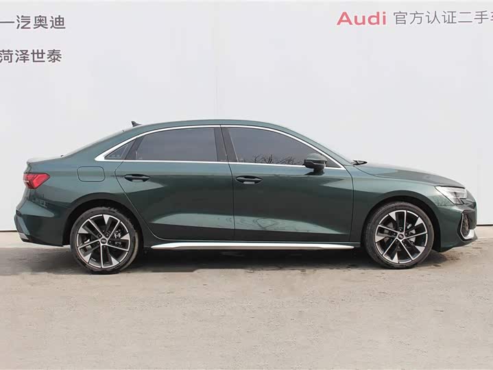 Фото 2 - Audi A3