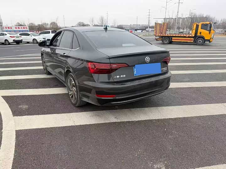 Фото 7 - Volkswagen Sagitar L