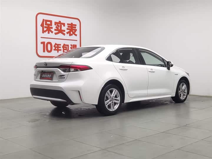 Фото 2 - Toyota Levin