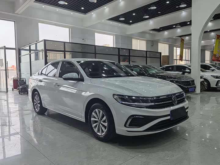 Фото 3 - Volkswagen Bora