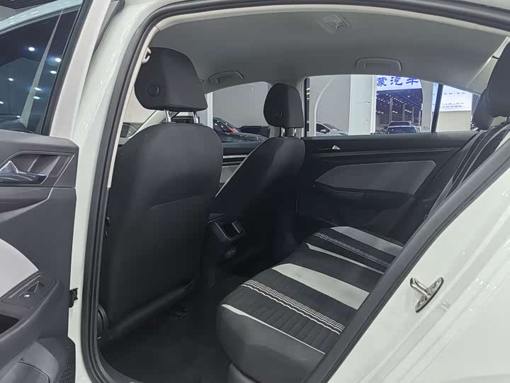 Фото 5 - Volkswagen Bora