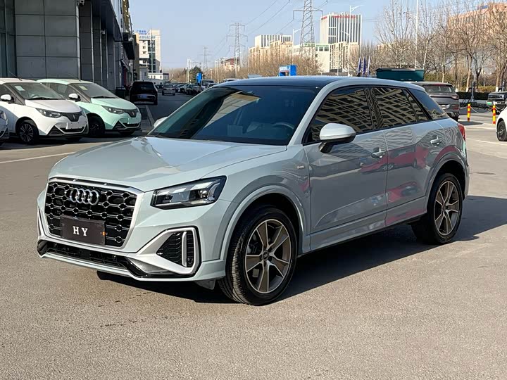 Фото 1 - Audi Q2L