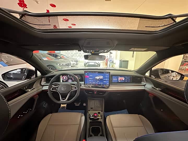 Фото 7 - Volkswagen Tayron