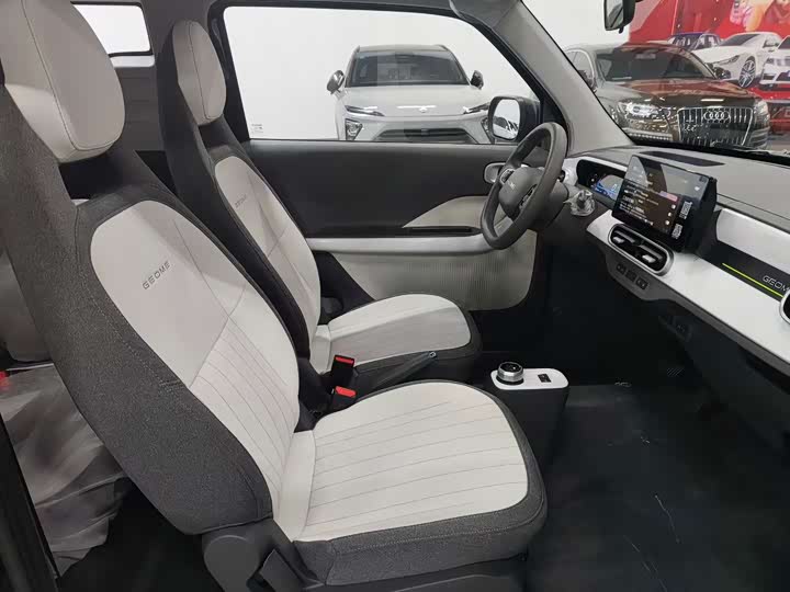 Фото 6 - Geely Galaxy Panda Mini