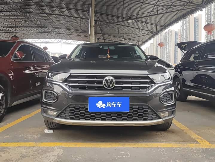 Фото 2 - Volkswagen T-Roc