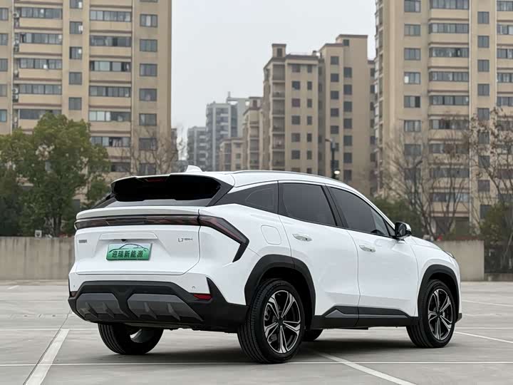 Фото 6 - Geely Galaxy L7