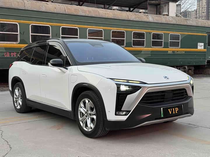 Фото 3 - Nio ES8