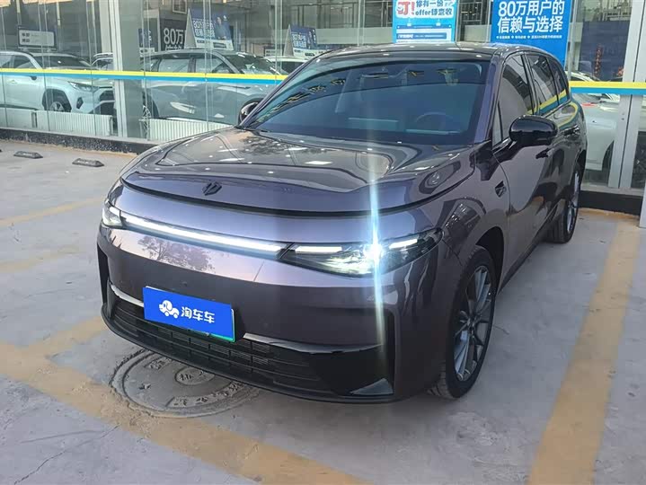 Фото 1 - Leapmotor C10