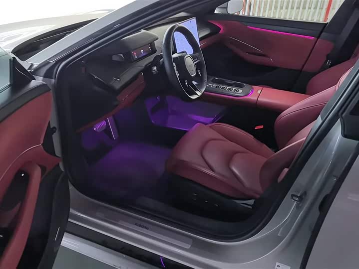 Фото 9 - Xiaomi SU7