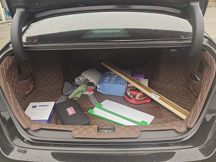 Фото 4 - Honda Inspire