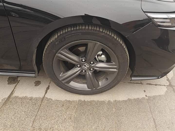 Фото 6 - Honda Inspire