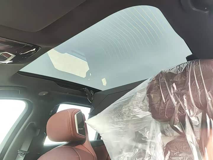 Фото 5 - BMW 7 Series