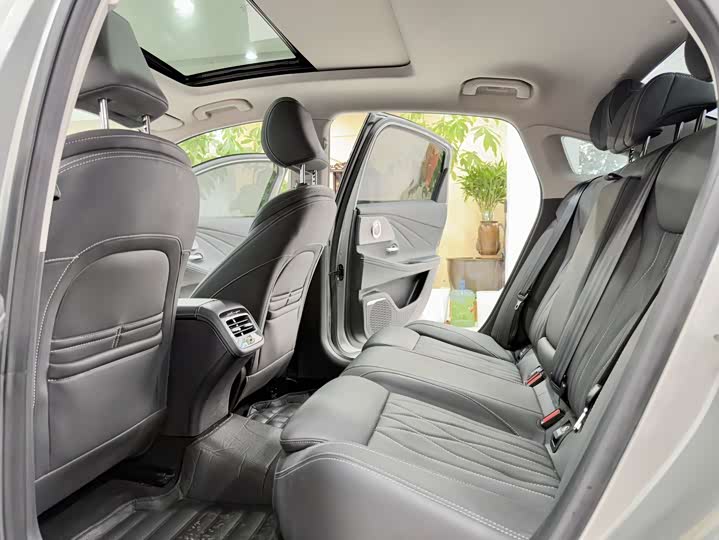 Фото 6 - Chery Arrizo 8