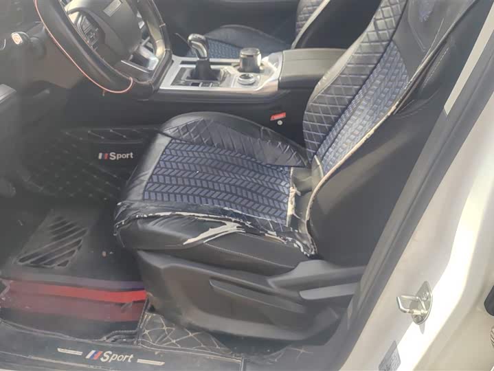 Фото 9 - Jetour X70