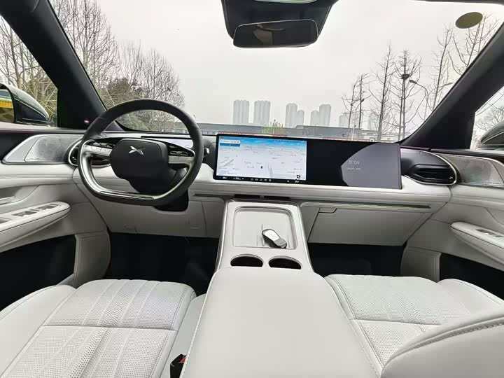 Фото 6 - XPeng G9