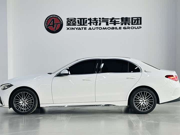 Фото 3 - Mercedes-Benz C-Class