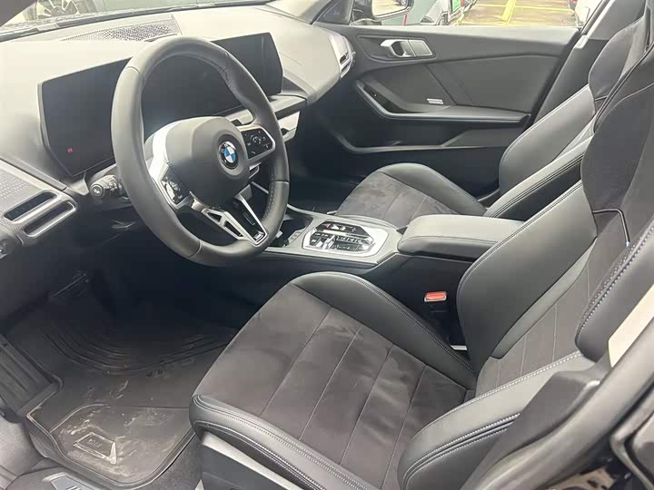 Фото 9 - BMW 2 Series