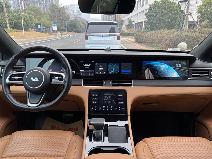 Фото 6 - LiXiang One