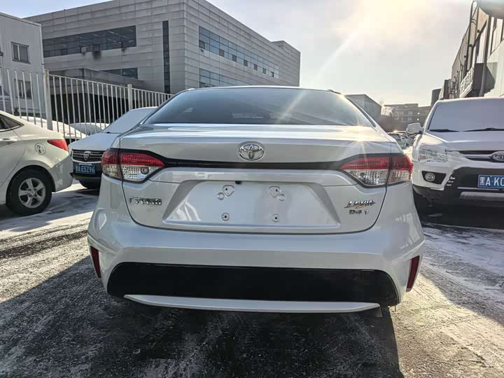 Фото 5 - Toyota Levin