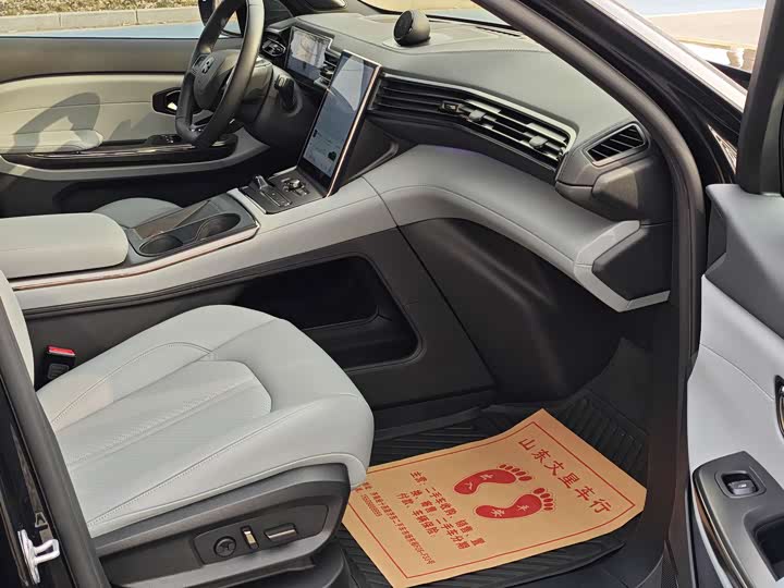 Фото 9 - Nio ES6