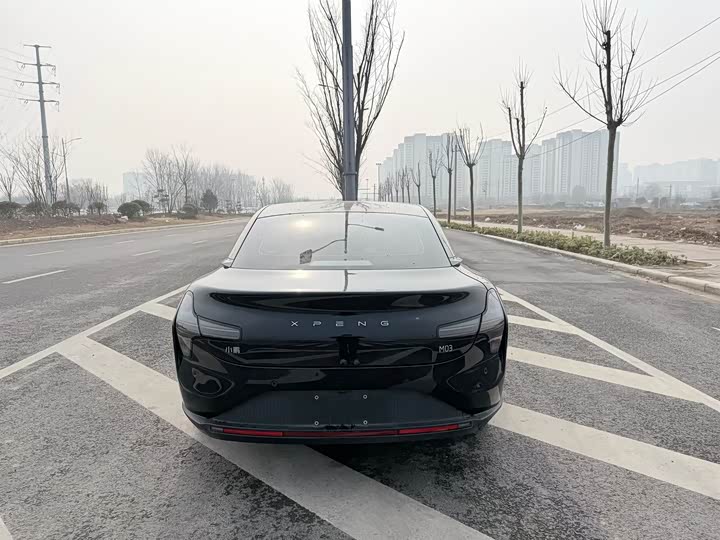 Фото 9 - XPeng Mona M03