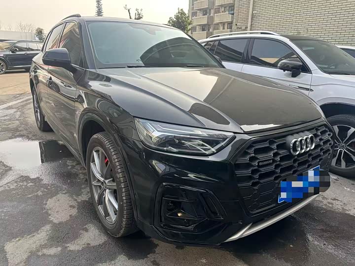 Фото 3 - Audi Q5L