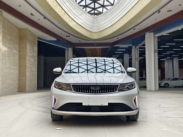 Фото 2 - Geely Emgrand GL