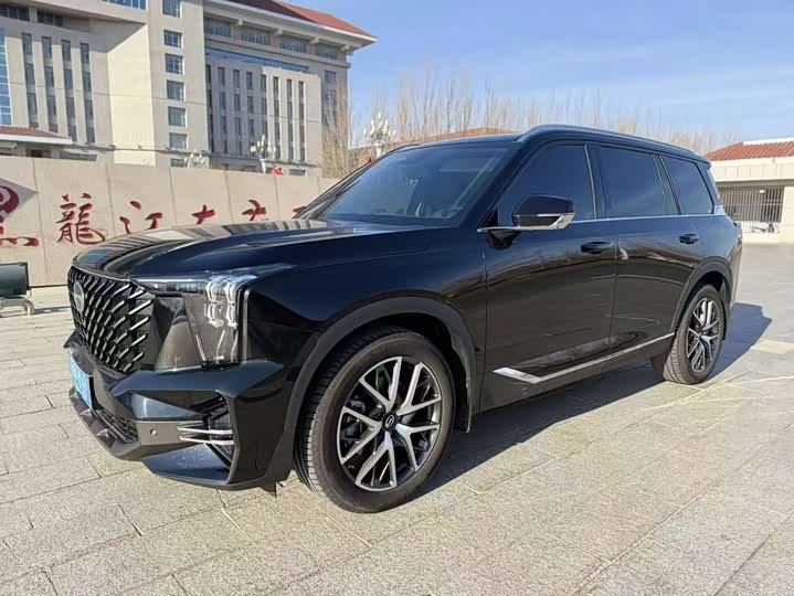 Фото 1 - GAC Trumpchi GS8