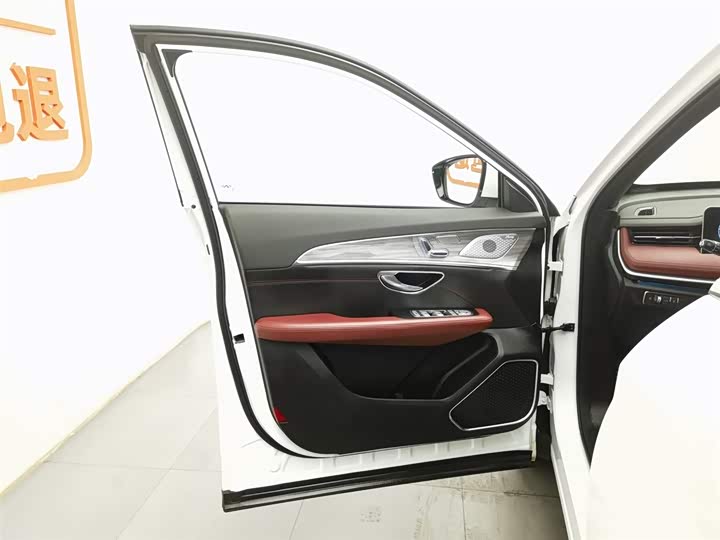 Фото 8 - Jetour X70 Hybrid