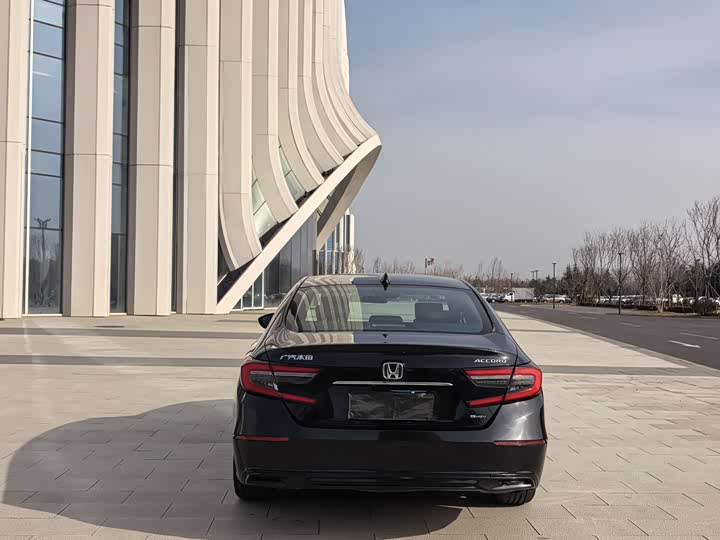 Фото 5 - Honda Accord