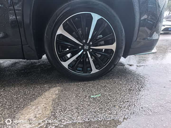 Фото 7 - Toyota Crown Kluger