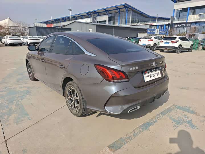 Фото 7 - MG Motor 5