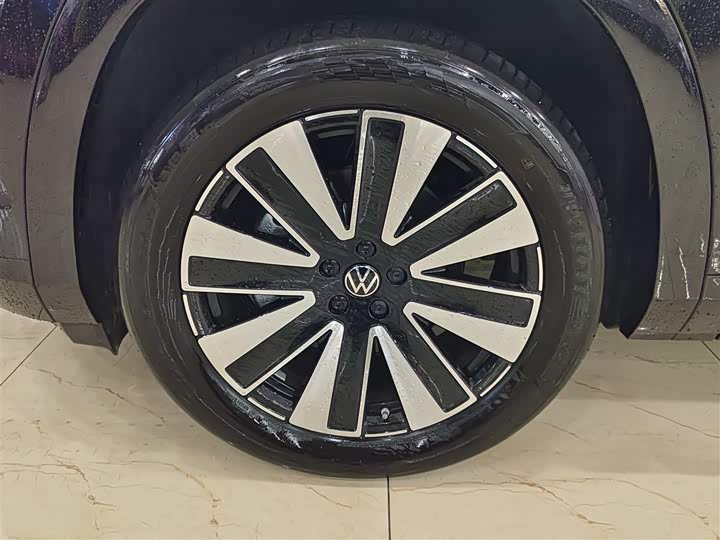 Фото 8 - Volkswagen Teramont Pro