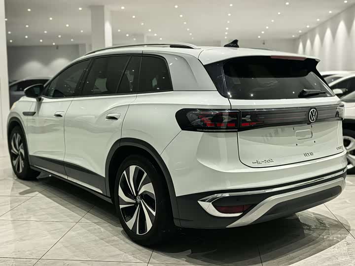 Фото 6 - Volkswagen ID.6 Crozz