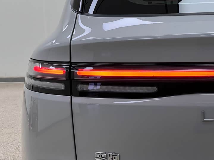 Фото 9 - Leapmotor C10