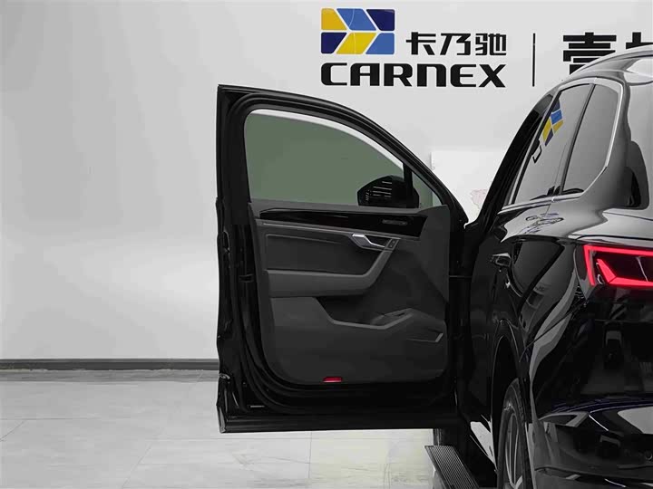 Фото 5 - Volkswagen Touareg