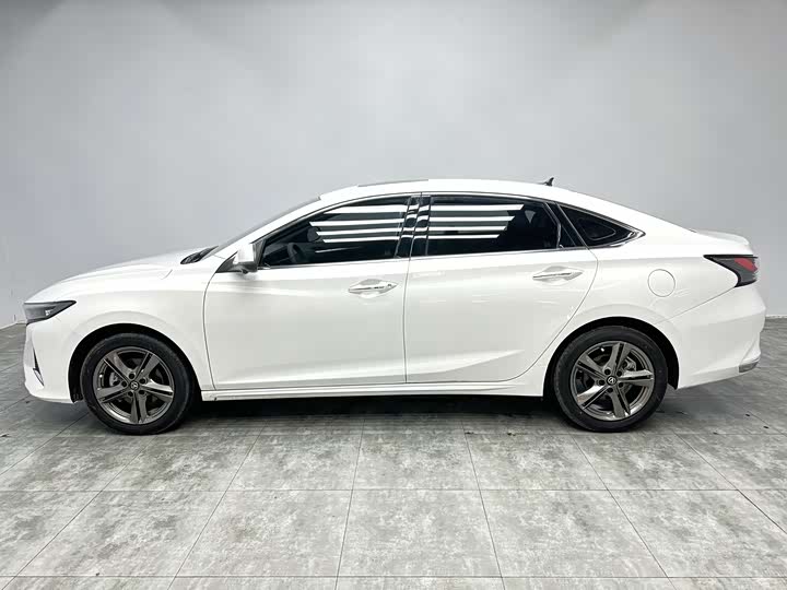 Фото 8 - Changan Raeton Plus