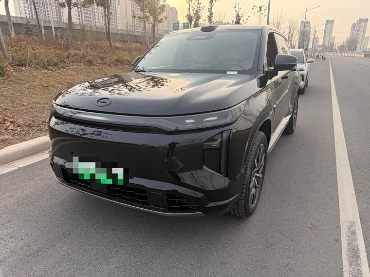 Фото 1 - GAC Trumpchi S7