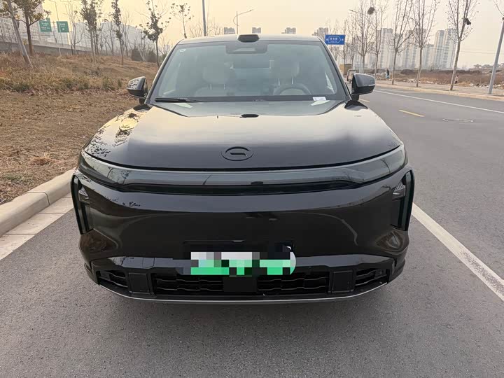Фото 2 - GAC Trumpchi S7