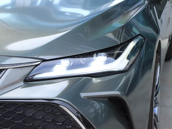 Фото 5 - Toyota Avalon