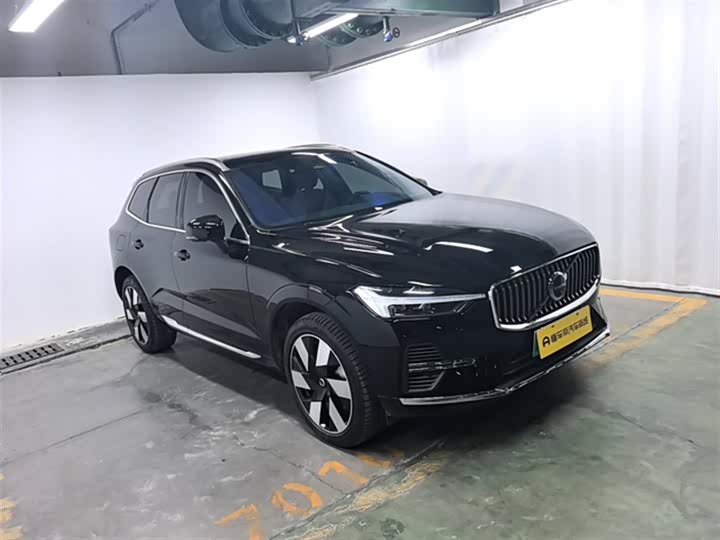 Фото 4 - Volvo XC60 Hybrid
